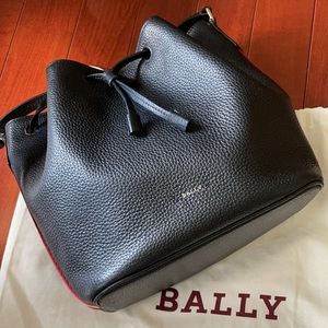 Authentic Bally BUCKET bag